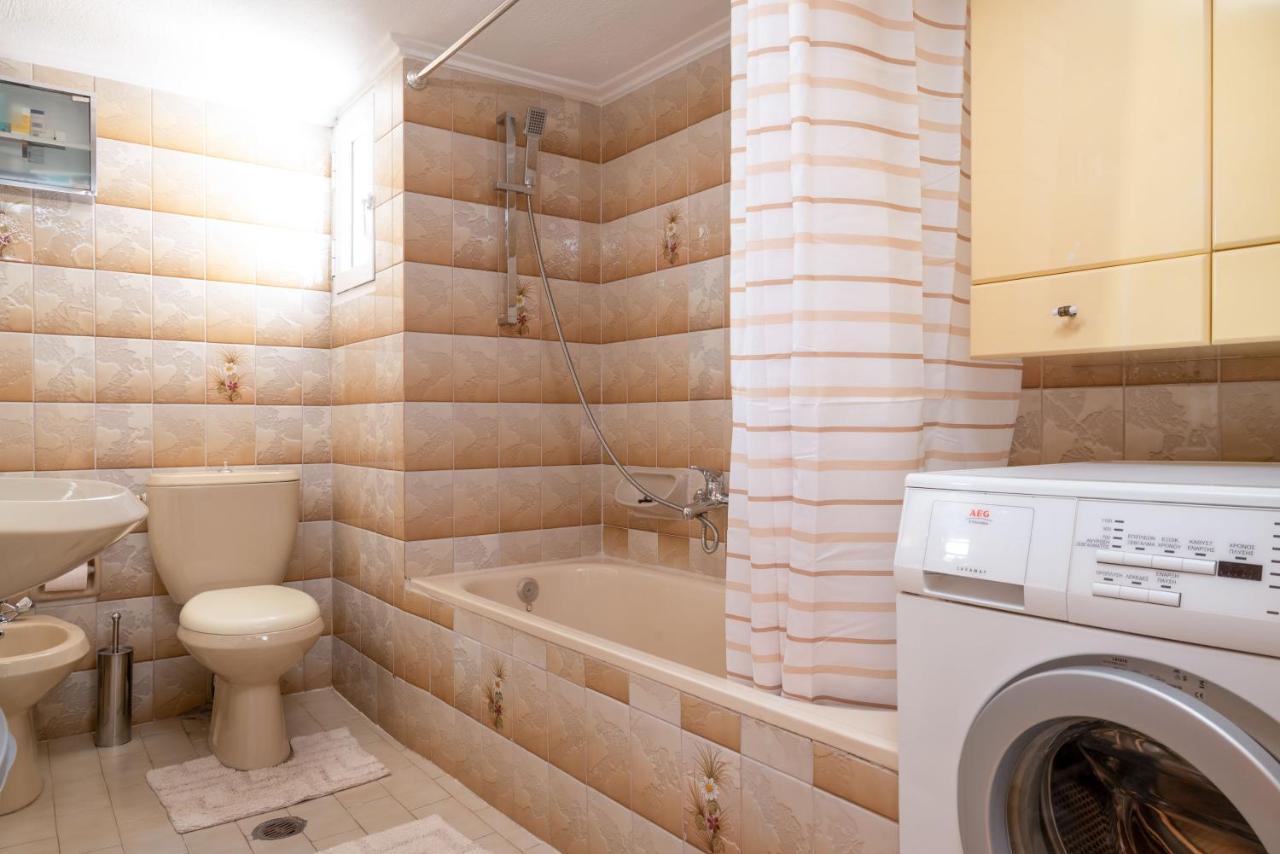 Pleasures House Kavala Apartment ภายนอก รูปภาพ
