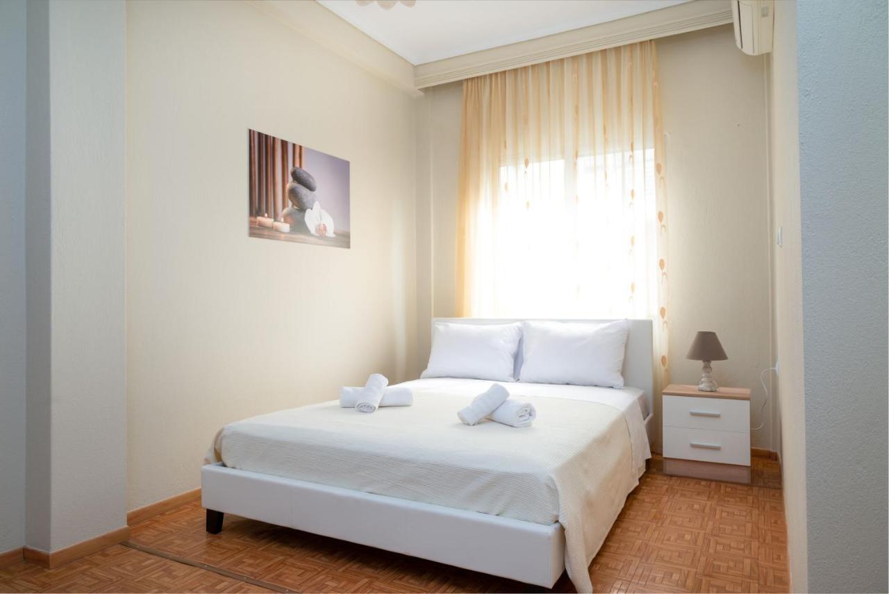 Pleasures House Kavala Apartment ภายนอก รูปภาพ