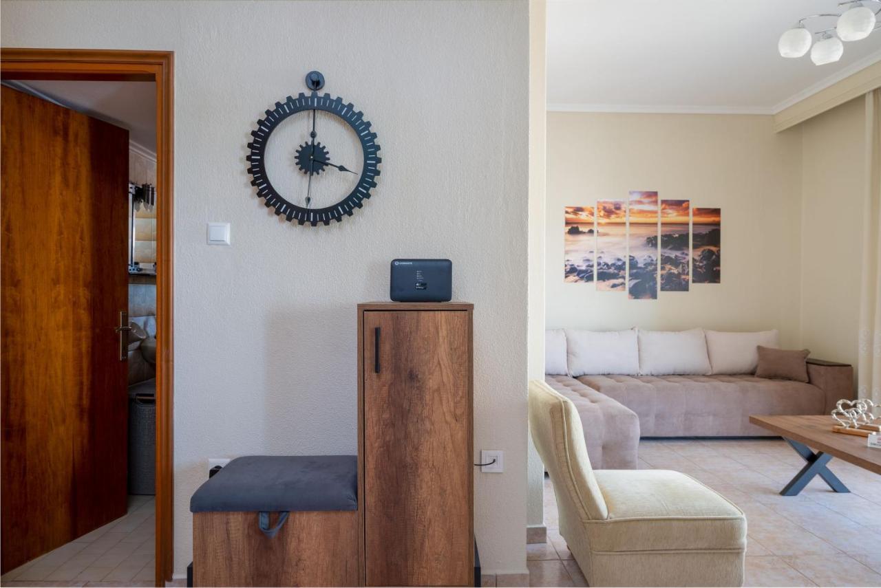 Pleasures House Kavala Apartment ภายนอก รูปภาพ